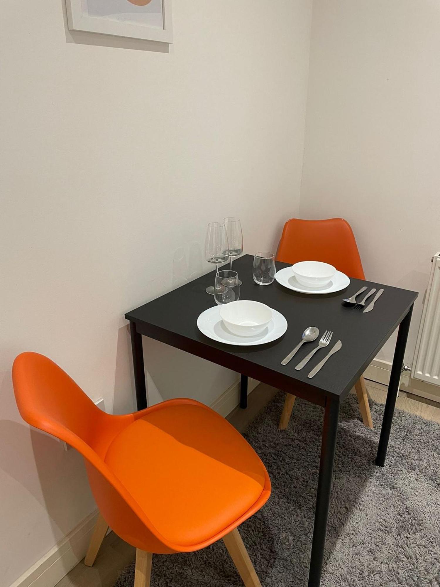 Cozy En-Suite Near Stratford London Exterior foto