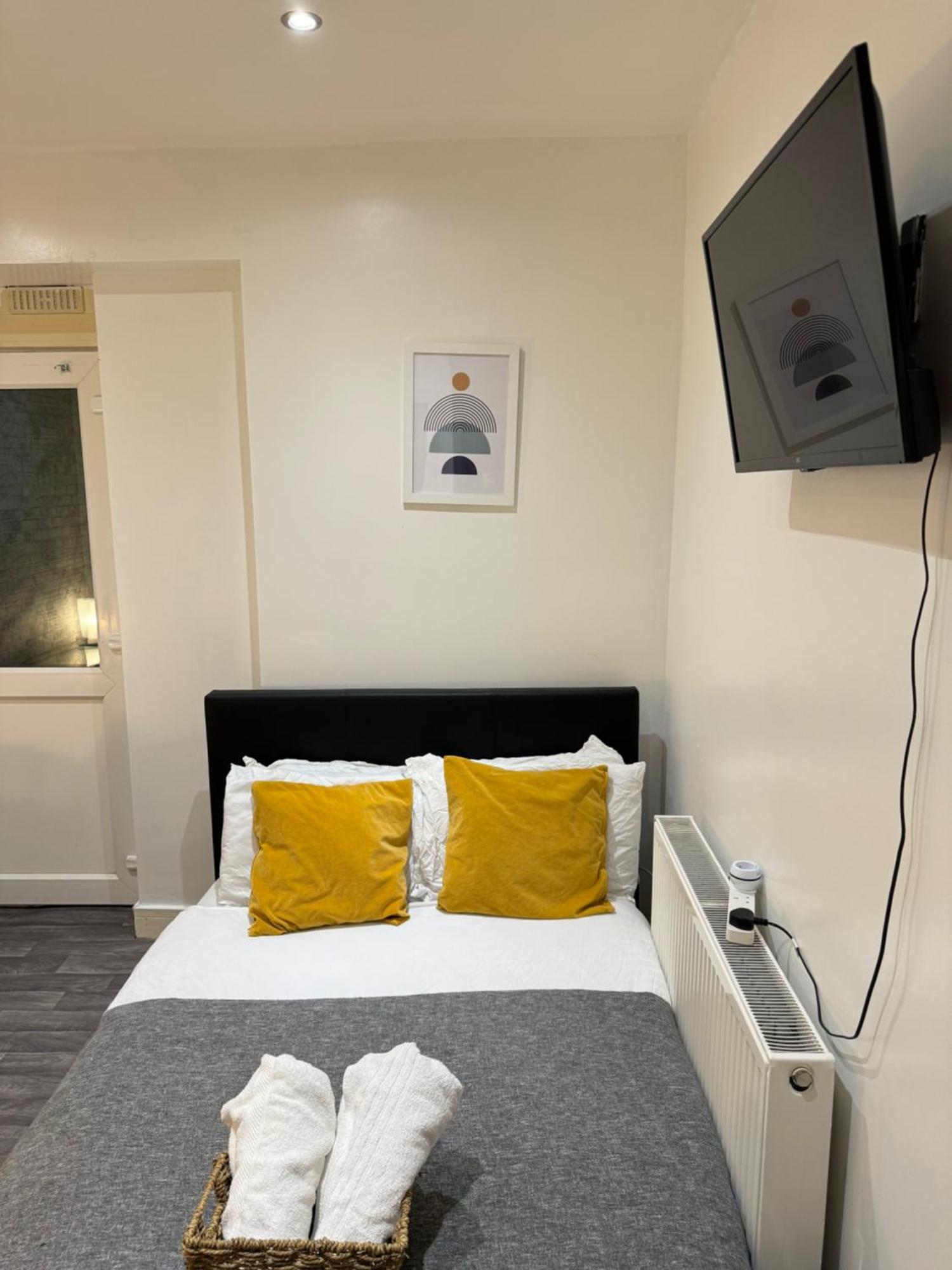 Cozy En-Suite Near Stratford London Exterior foto